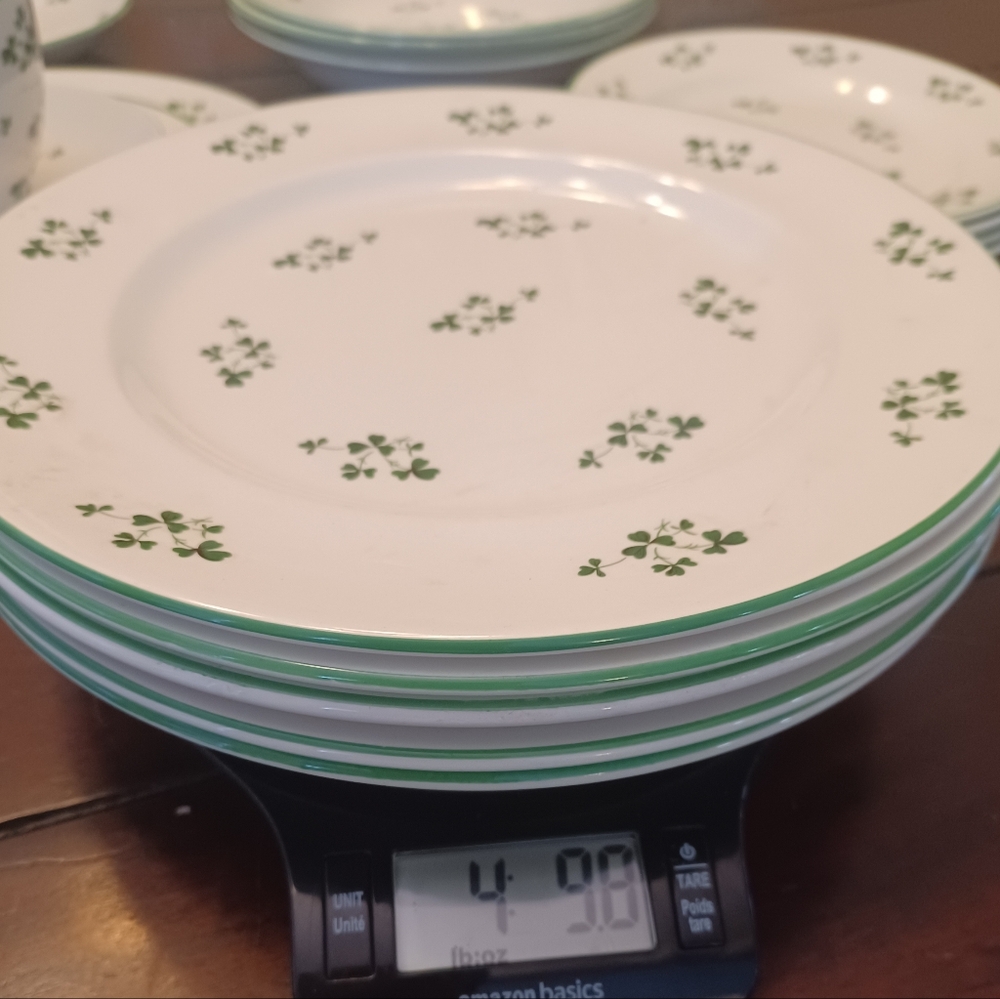 Carrigaline Ltd Cork Ireland Shamrock Set 5 Large Plates